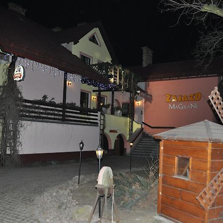 Zajazd Magrani Lubawka Exterior foto